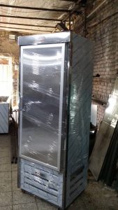 یخچال ایستاده کوچک گوشت و پروتئین